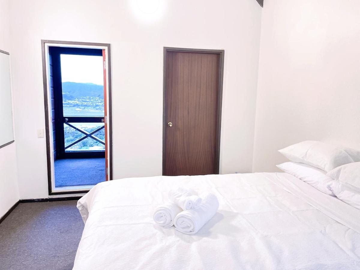 No Party Allowed,Sea View 5 Bedroom House Wellington Exterior photo