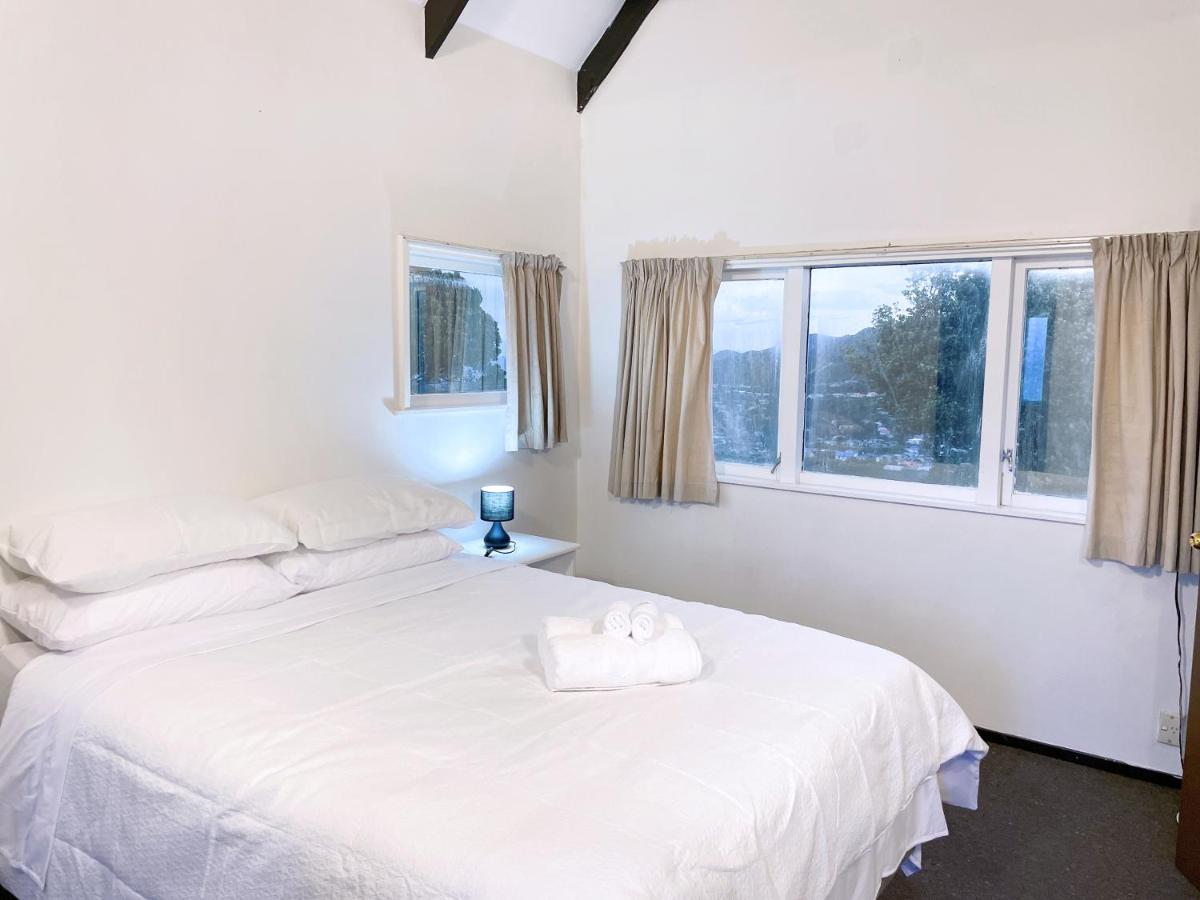 No Party Allowed,Sea View 5 Bedroom House Wellington Exterior photo
