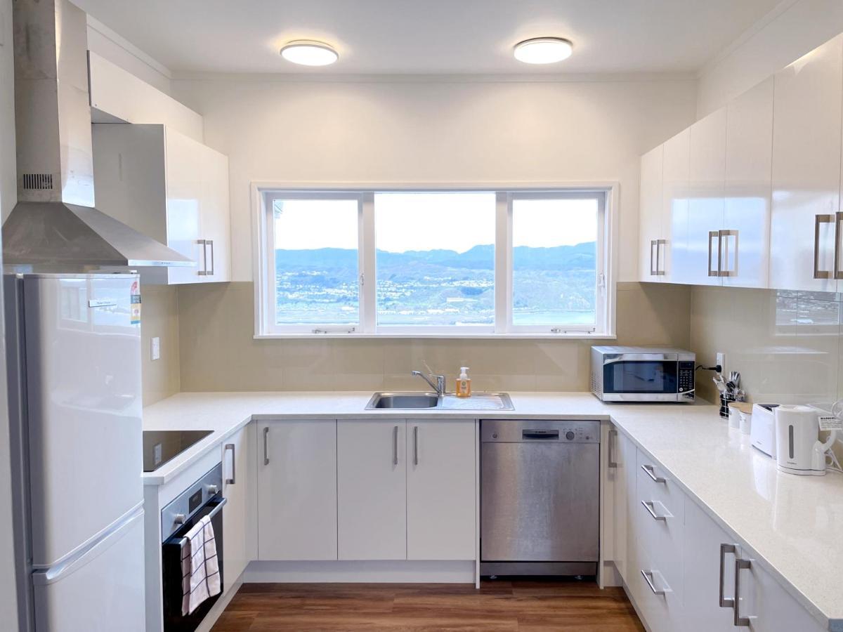 No Party Allowed,Sea View 5 Bedroom House Wellington Exterior photo